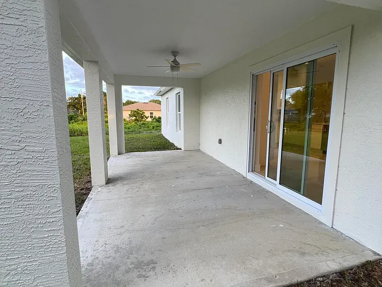 1625 Waneta St SE — Photo 15