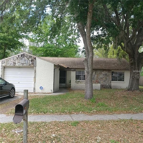 1st image of 1311 Foxwood Dr