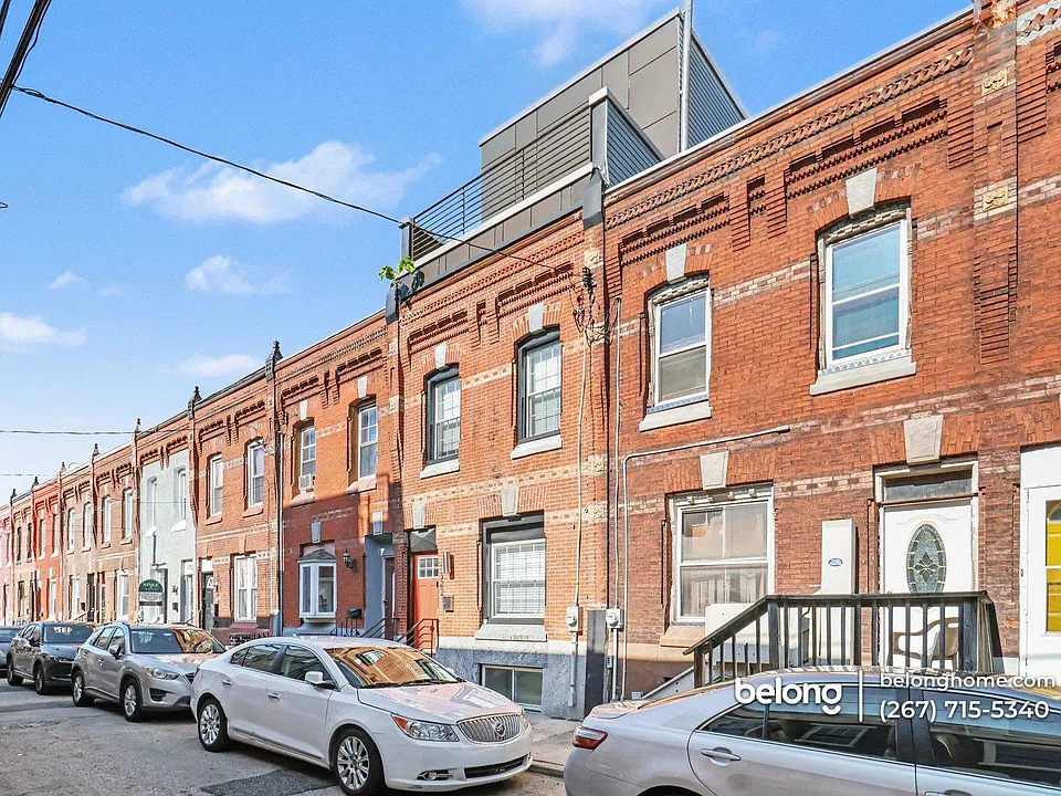 1322 S Mole St
