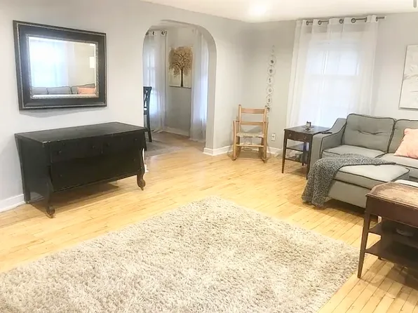 838 S Roosevelt St, Green Bay, WI