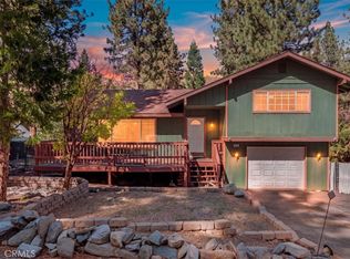 570 Lark Dr, Wrightwood, CA 92397