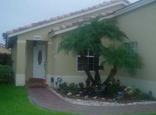 16472 SW 99th Ln, Miami, FL 33196