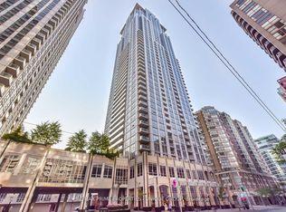761 Bay St UNIT 3710, Toronto, ON M5G2R2