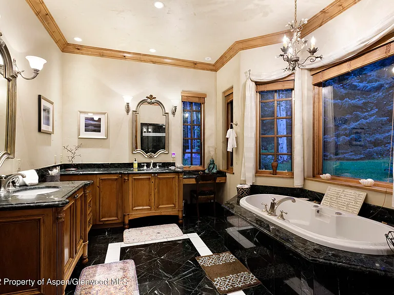 171 Cascade Ln — Photo 22