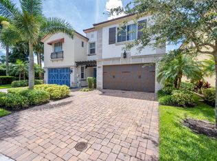 2061 Foxtail View Ct, West Palm Beach, FL 33411