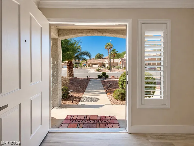 10420 Villa Ridge Dr — Photo 35