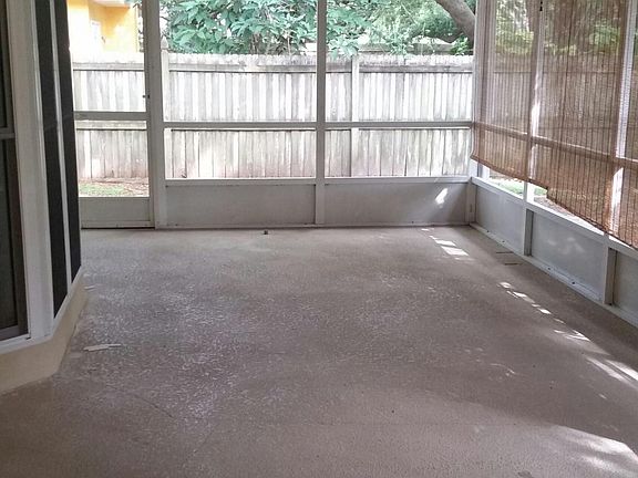 Large enclosed lanai