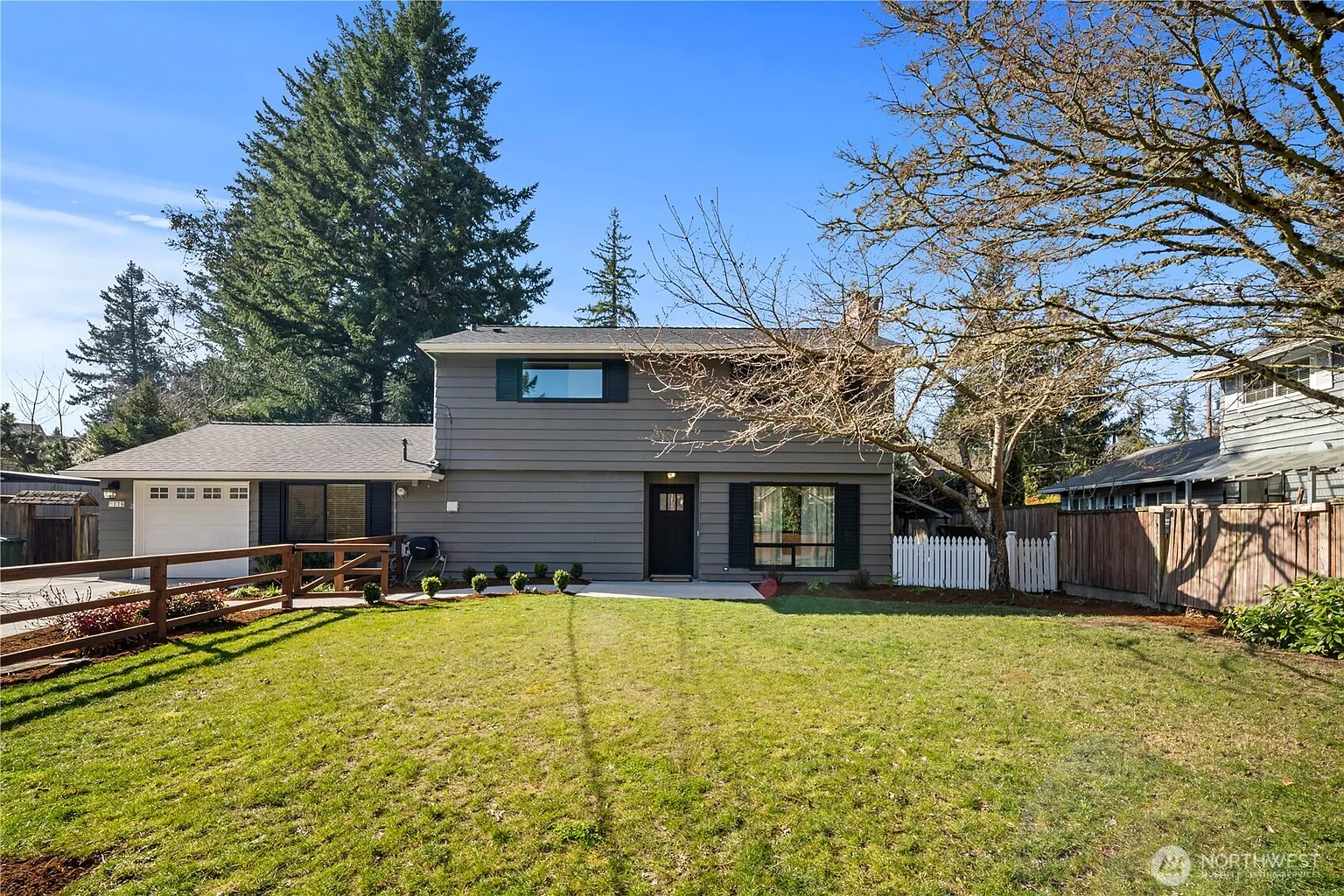 119 164th Avenue NE photo 1