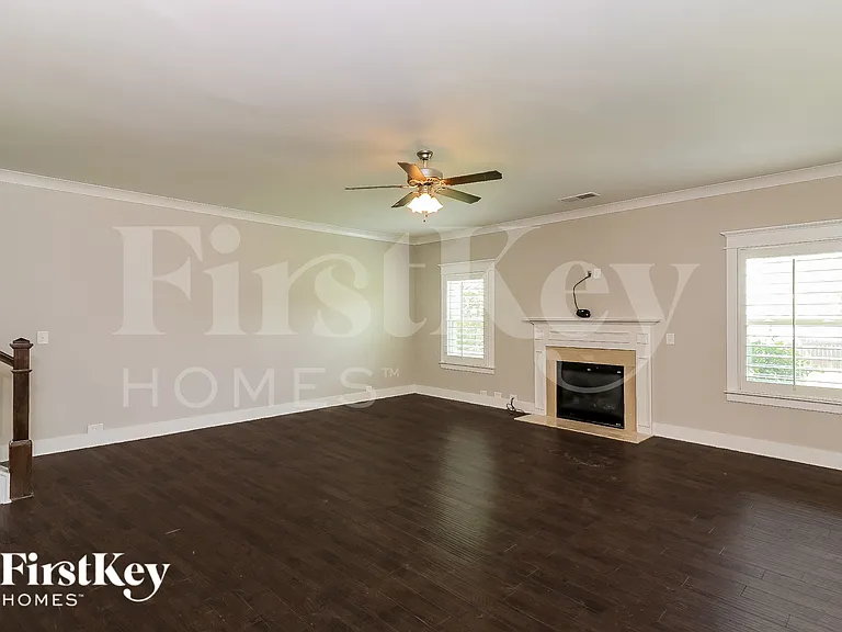 20 Aspen Ln — Photo 2