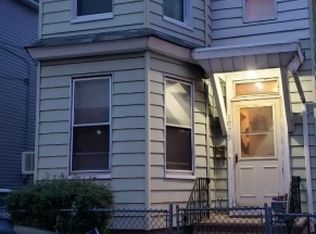 1075 William St, Elizabeth, NJ 07201
