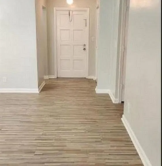 1420 SE 4th Ave #2 — Photo 6