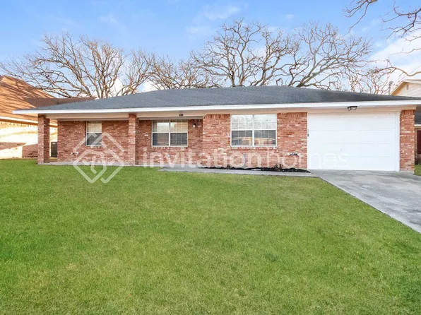 107 Lincoln Ln, Terrell, TX 75160