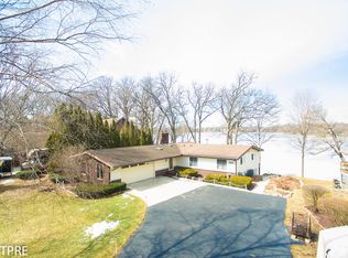 843 Holiday Dr, Sandwich, IL 60548