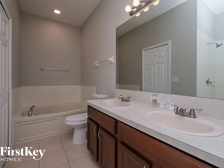 1510 Emerald Hill Way — Photo 8