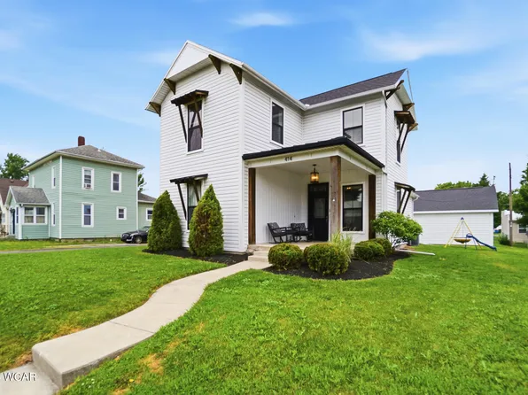 414 W 3rd St, Delphos, OH 45833