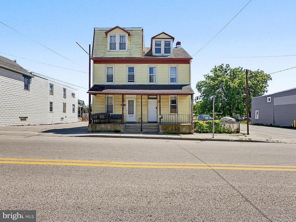 1st image of 522-526 E Boundary Ave