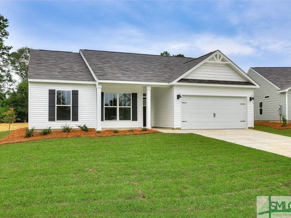 120 Foxridge Ct, Metter, GA 30439