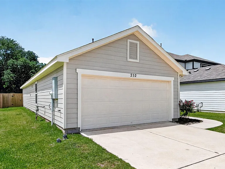 252 Laura Leigh Ln — Photo 4