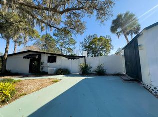 12116 N 52nd St, Temple Terrace, FL 33617