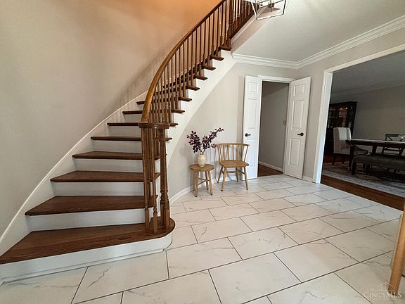 3rd image of 6840 Stonington Rd