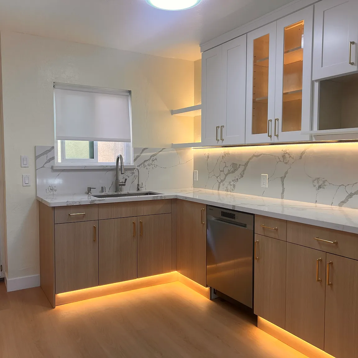 126 Margaret Ave photo 1