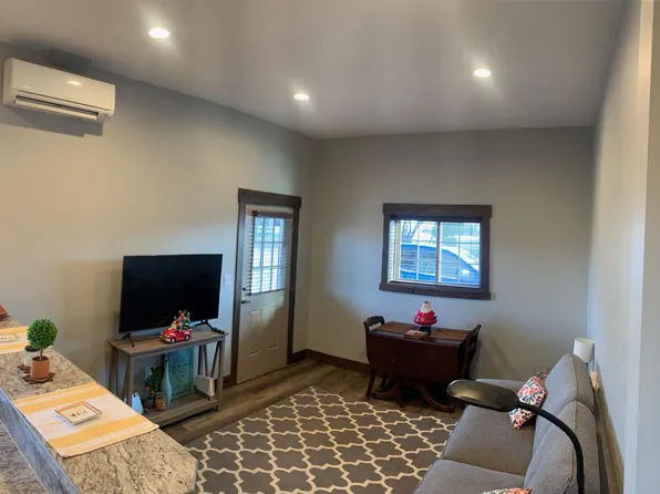 81 Estate Ln #B1, Ellensburg, WA 98926
