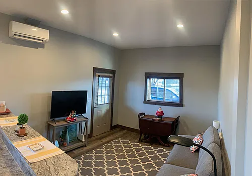 81 Estate Ln #B1 Photo 1