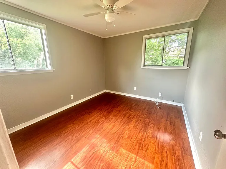 4303 Coventry Rd — Photo 9