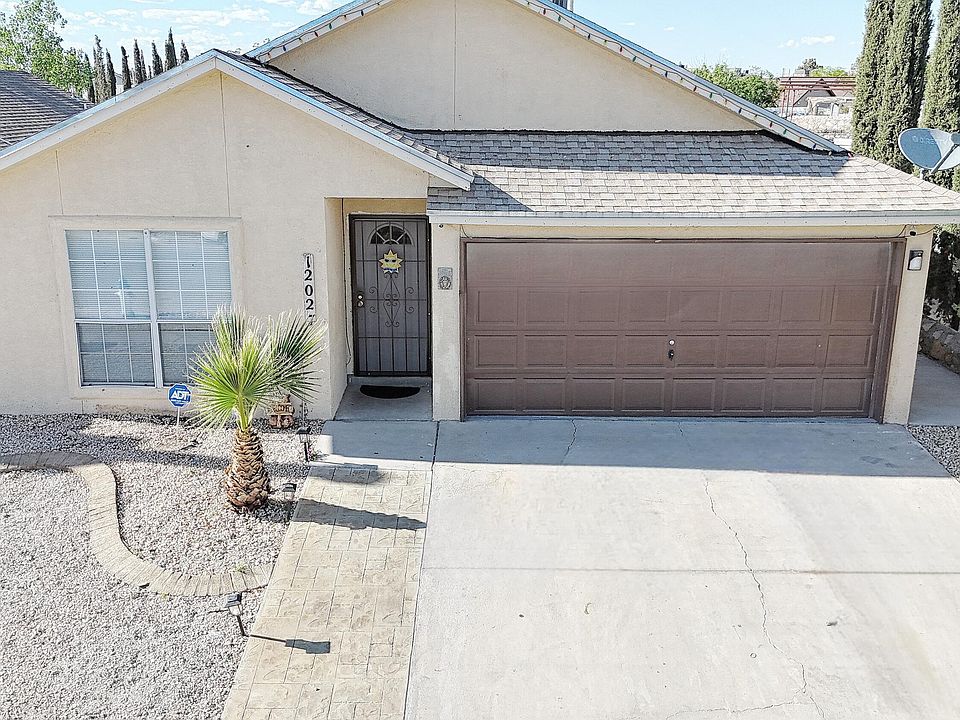 1st image of 12027 Royal Woods Dr