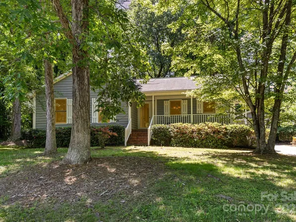 16320 Peach Grove Ln, Charlotte, NC 28277