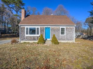 31 Thom Ave, Bourne, MA 02532