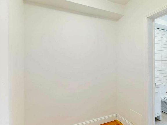 5th image of 40-05 Ithaca St #2FF
