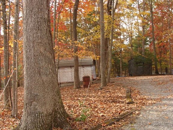 3rd image of 196 Deer Run