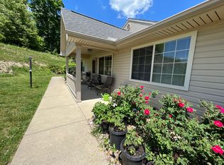 304 Altamonte Dr, Athens, OH 45701