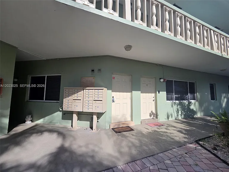 1423 Holly Heights Dr #4 — Photo 19