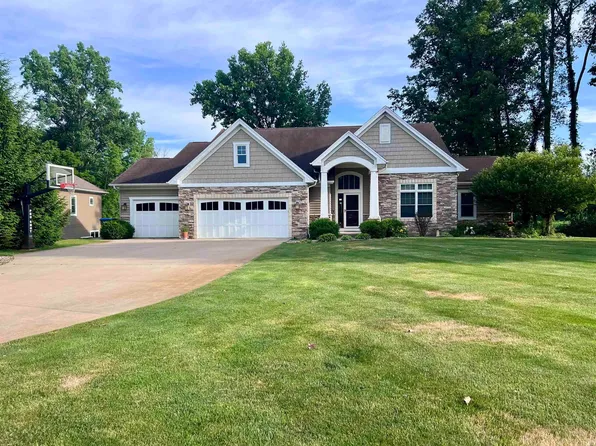 16292 Norwood Ln, Goshen, IN 46526