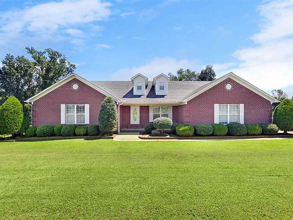 1st image of 418 Preston Dr