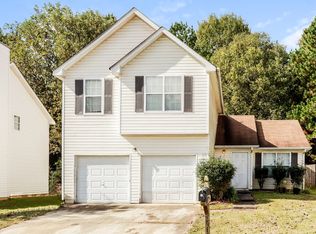 2915 Russ Ln, Lithonia, GA 30058