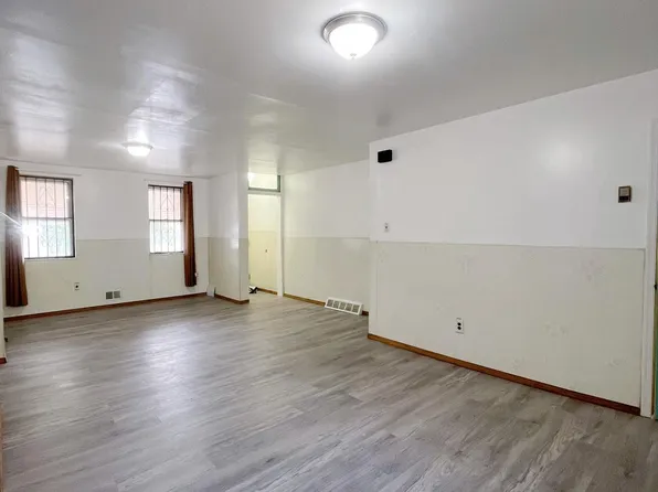 1811 E Sergeant St, Philadelphia, PA 19125