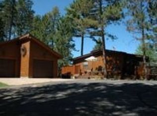 8 Middle Island Point Rd, Marquette, MI 49855