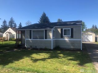 863 117th St S, Tacoma, WA 98444