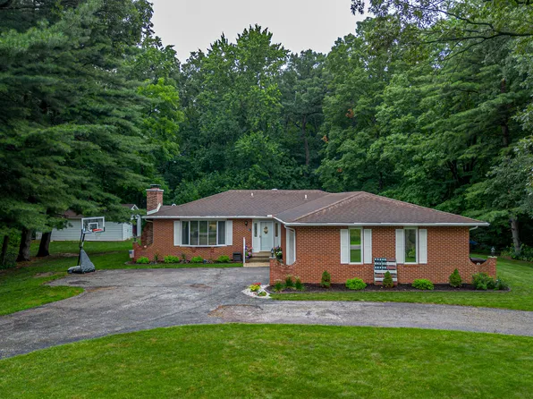 419 E 100 S, Valparaiso, IN 46383