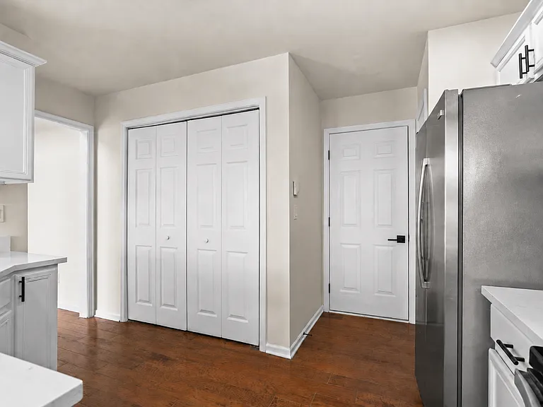 Kitchen / Laundry Closet
