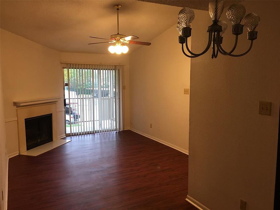 1st image of 2120 El Paseo St APT 1910