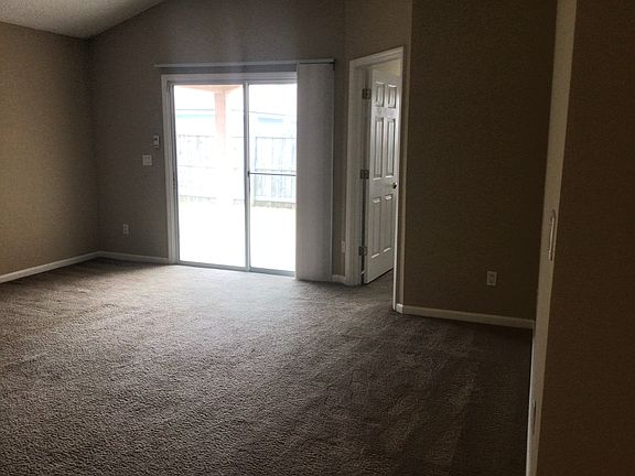 5th image of 10949 Acorn Park Dr E