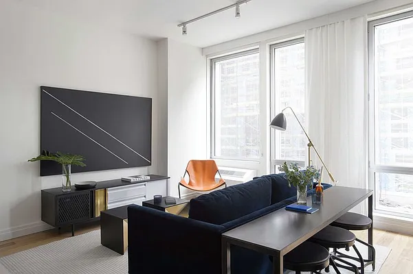 Rented by Two Trees | media 71