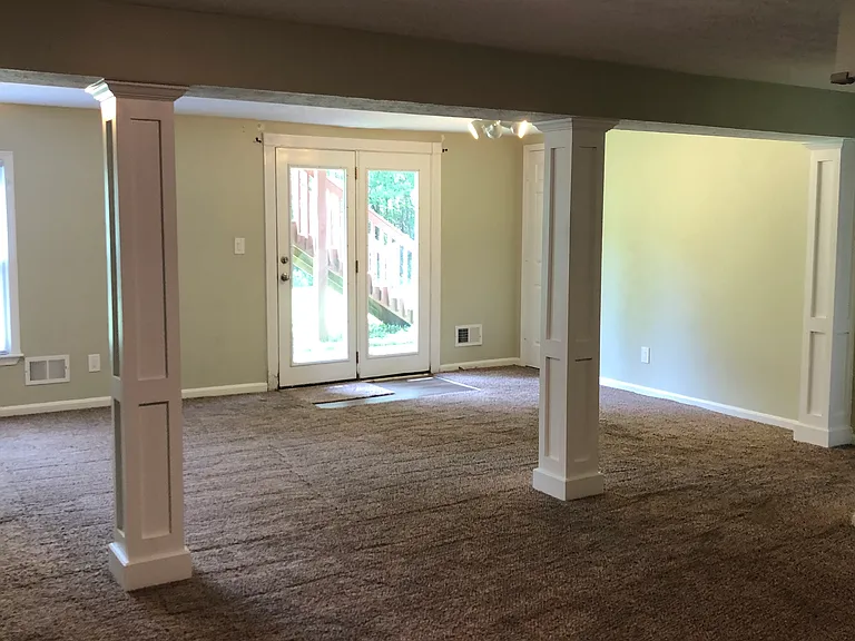 1000 Harmony Landing Rd — Photo 27