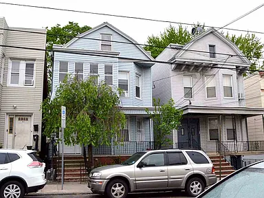 55 Roosevelt Ave Colonia Nj
