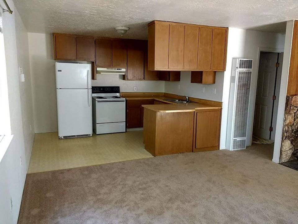 1st image of 2488 Palmira Ave APT 2