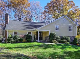 9 Laurel Ln, Pleasantville, NY 10570